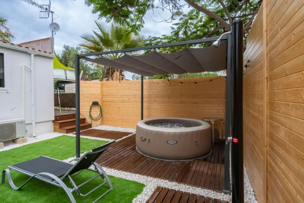 Private Paradise On Cozy Campsite, Jacuzzi, Netflix Las Galletas Kültér fotó