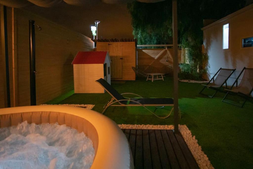 Private Paradise On Cozy Campsite, Jacuzzi, Netflix Las Galletas Kültér fotó