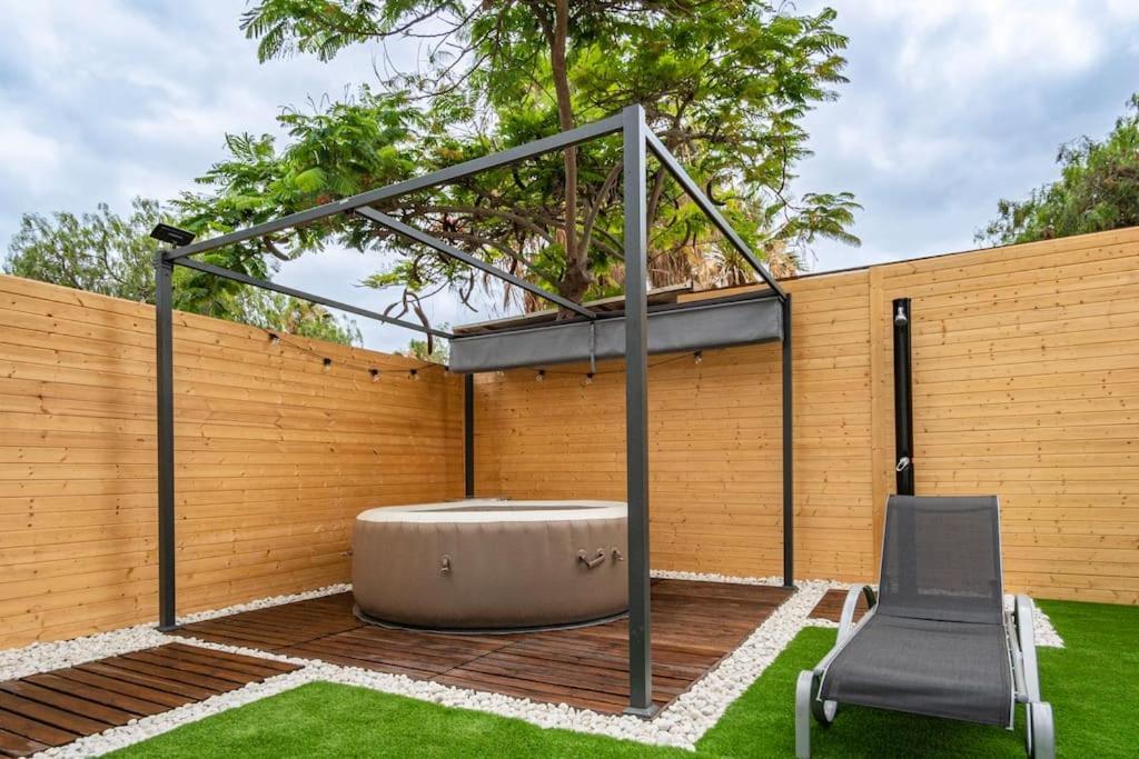 Private Paradise On Cozy Campsite, Jacuzzi, Netflix Las Galletas Kültér fotó